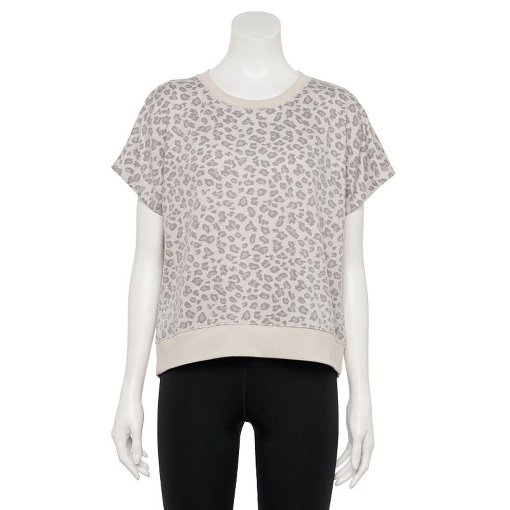NWT Tek Gear Large Gray Leopard Stretch Fleece Short Sleeve Shirt